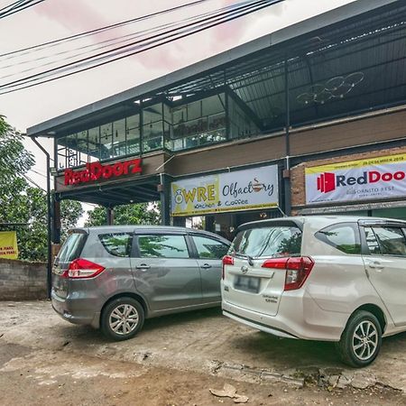 Reddoorz Plus Near Akademi Kepolisian Semarang 3 Kültér fotó